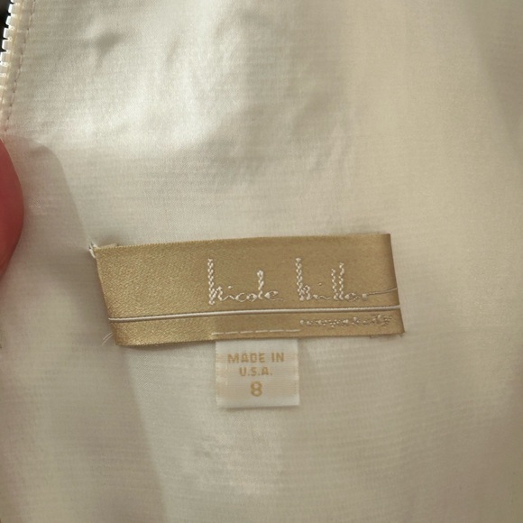 NICOLE MILLER BRIDAL WEDDING PS0004 $3500 SZ 8 AWH/ OFF WHITE - Picture 14 of 16